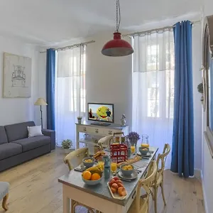 Apartment Cassini Gt - 1 Bedroom - Balcony - Place Garibaldi, Nizza